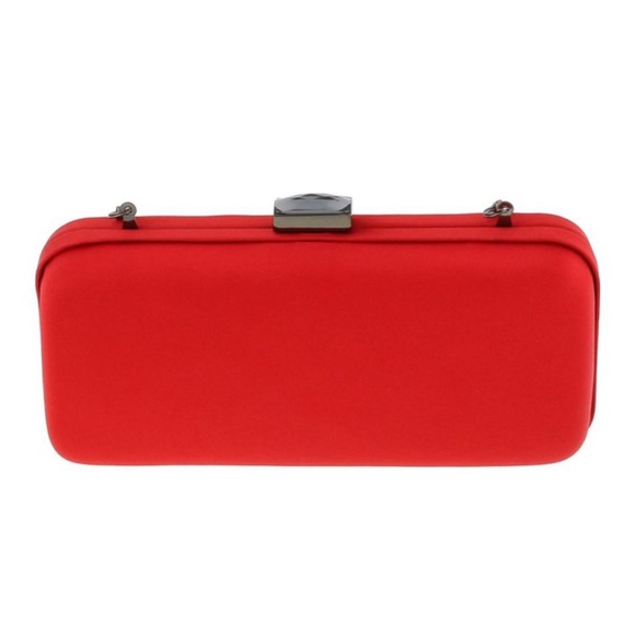 Red Clutch BRAND NEW in Original Packaging - Picture 2 of 3